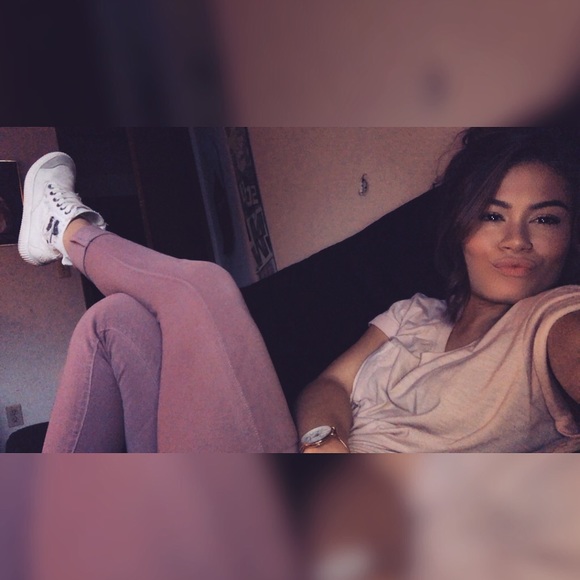 Meet your Posher, Emma - Picture 8 of 8